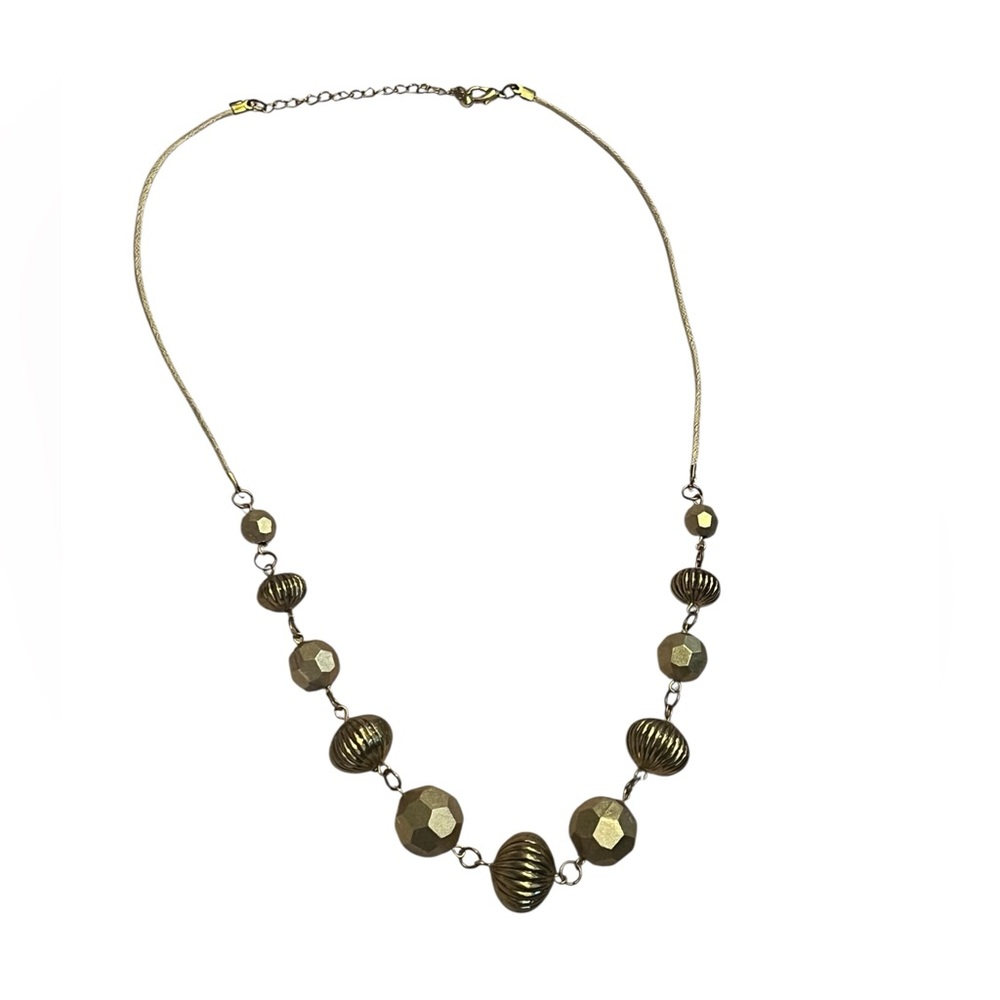 𝐕𝐈𝐍𝐓𝐀𝐆𝐄 𝐈𝐍𝐒𝐏𝐈𝐑𝐄𝐃 Gold Tone Beaded Statement Necklace